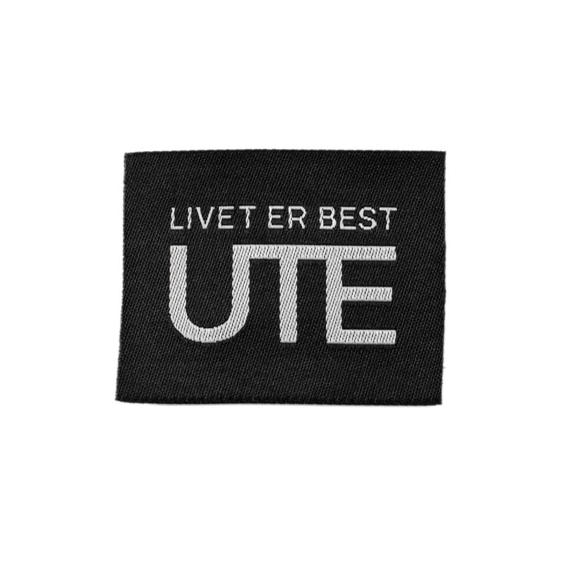 Vevd symerke - Livet er best UTE - Svart
